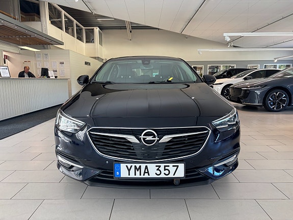 Opel Insignia 8 of 24