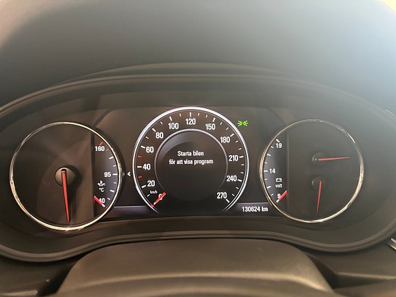 Opel Insignia 17 of 24