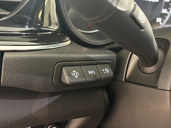 Opel Insignia 21 of 24
