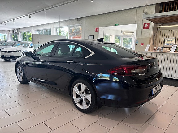 Opel Insignia 3 of 24