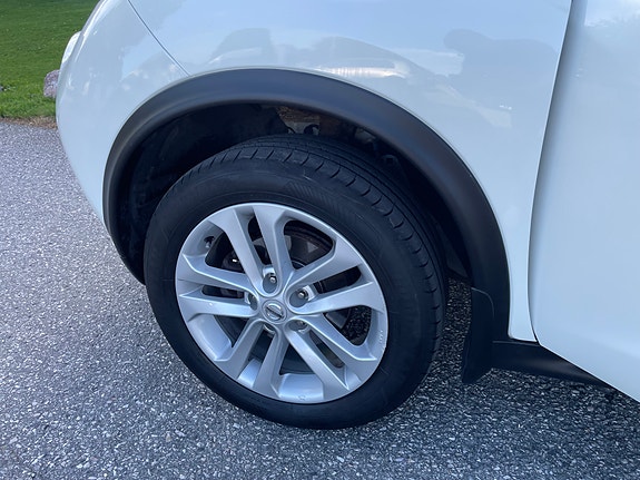 Nissan Juke 4 of 8