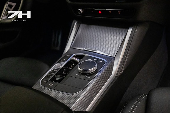 BMW M240i 16 of 23