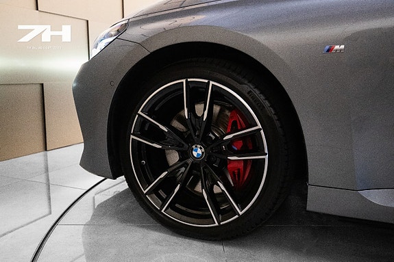 BMW M240i 22 of 23