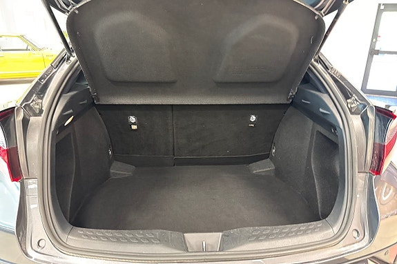 Toyota C-HR 19 of 20