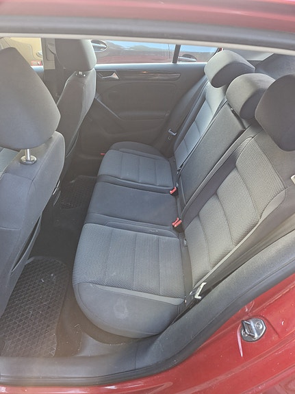 Volkswagen Golf VI 8 of 9
