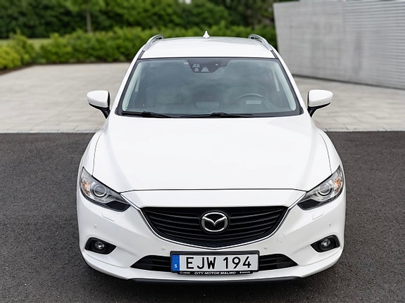 Mazda 6 3 of 8