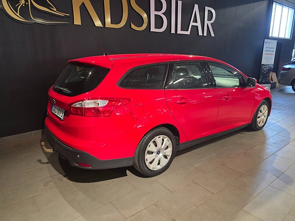 Ford Focus 5 of 11