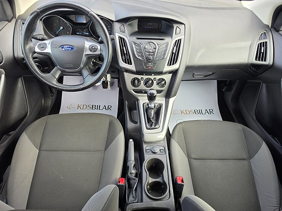 Ford Focus 8 of 11