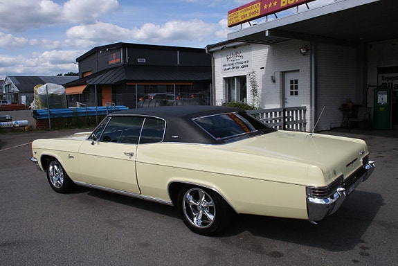 Chevrolet Caprice 5 of 24