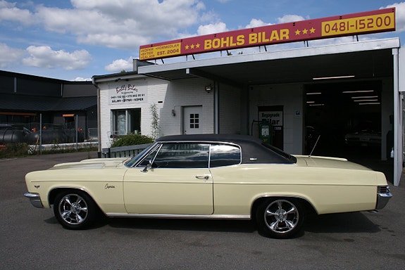 Chevrolet Caprice 3 of 24