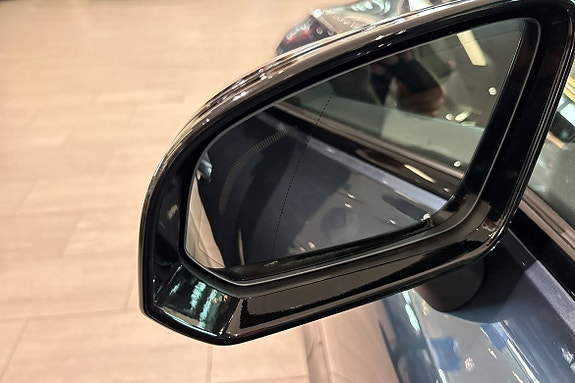 Volvo S60 16 of 30