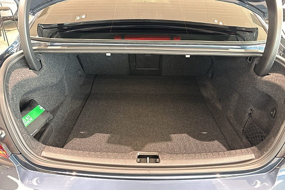 Volvo S60 13 of 30