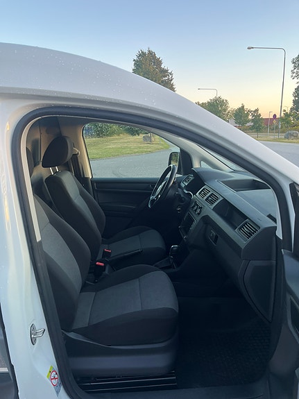 Volkswagen Caddy 9 of 13
