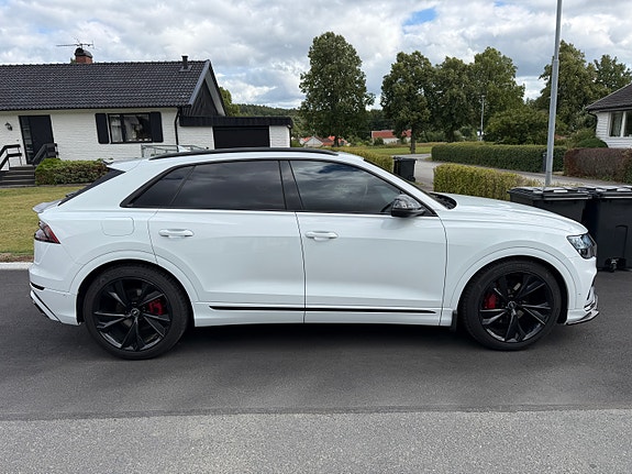 Audi Q8 10 of 18