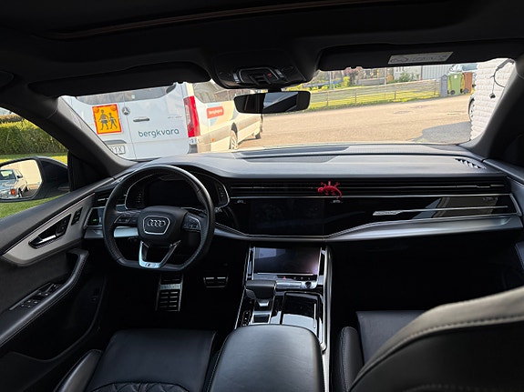 Audi Q8 11 of 18