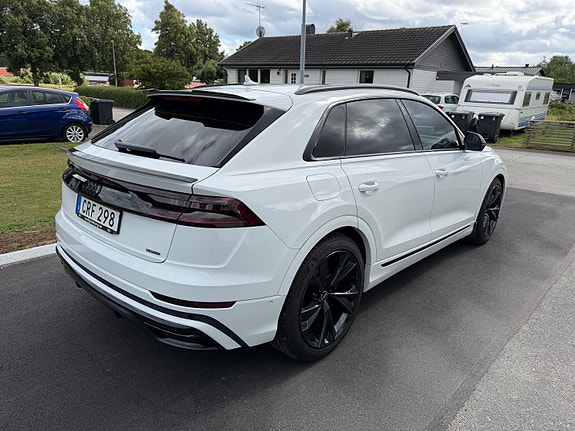 Audi Q8 3 of 18