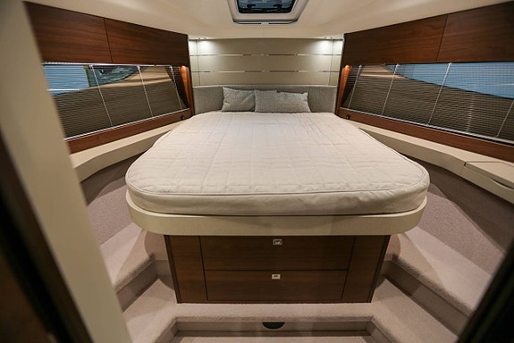 Princess V40 Sunbed (2019) 9 of 12