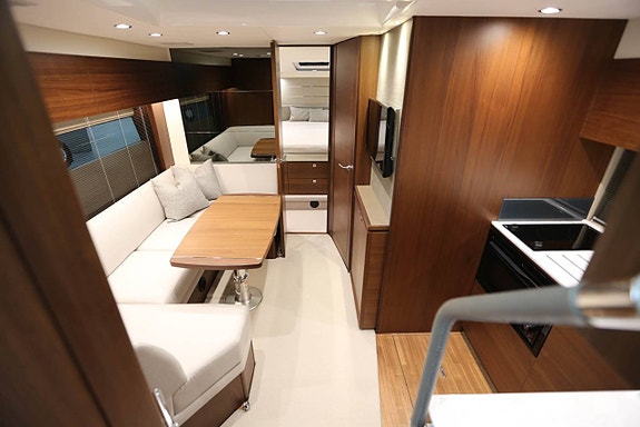 Princess V40 Sunbed (2019) 4 of 12