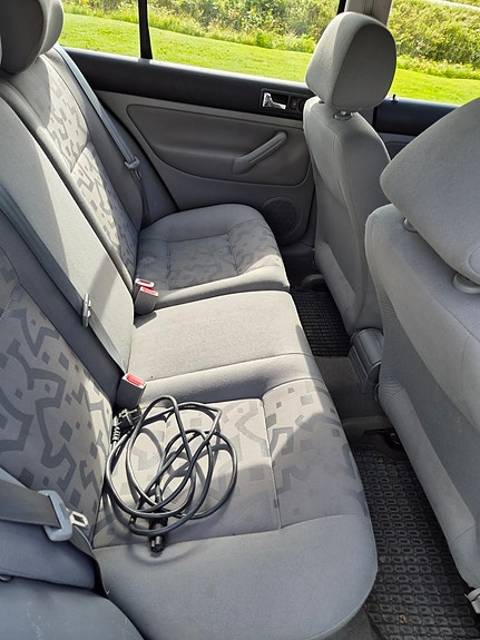 Volkswagen Golf IV 7 of 9