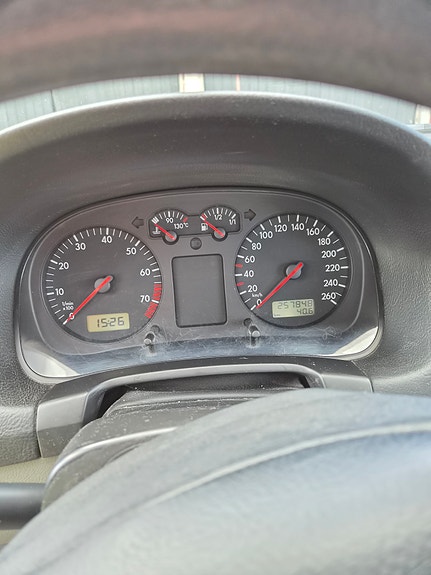 Volkswagen Golf IV 8 of 9