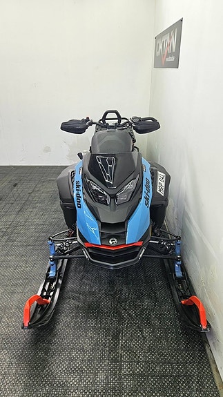 Ski-Doo Expedition X 850 E-TEC 2 of 6