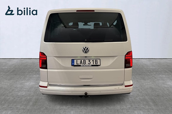 Volkswagen Multivan 16 of 18