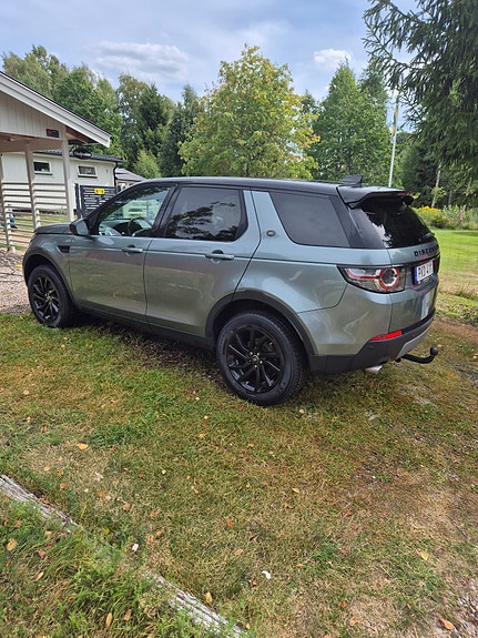 Land Rover Discovery Sport 6 of 17