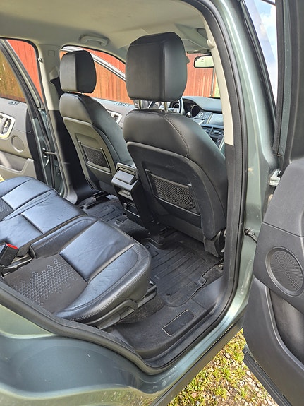 Land Rover Discovery Sport 15 of 17