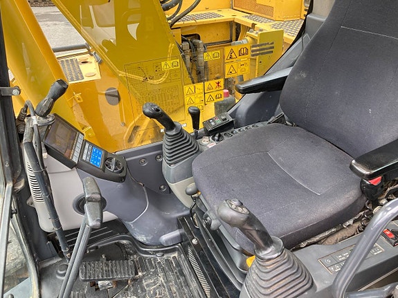 Grävmaskin Komatsu pc 138-11 6 of 6