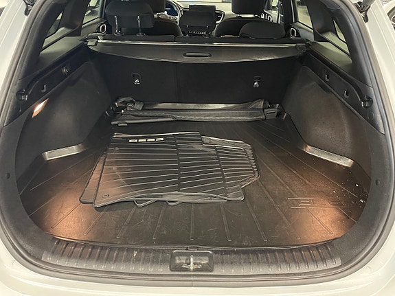 Kia Ceed 3 of 6