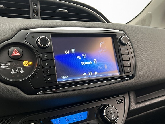 Toyota Yaris 16 of 26
