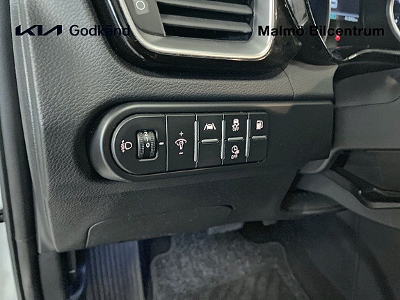 Kia Ceed 10 of 17