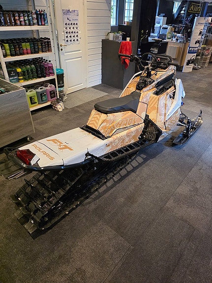 Polaris 9R Rmk Khaos 146" 7S DISPLAY OMG LEV 4 of 9