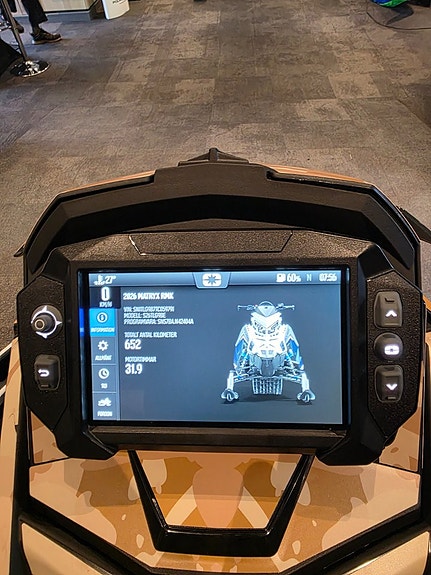 Polaris 9R Rmk Khaos 146" 7S DISPLAY OMG LEV 9 of 9