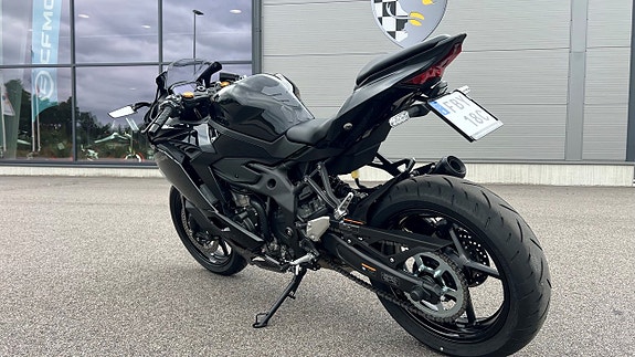 Kawasaki ZX-4R - Slipon - A2 35kW 7 of 7