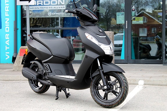 Peugeot KISBEE | 45 | EU MOPED | BLACK EDT | RÄNTEFRITT | SKOLSTARTS KAMPANJ