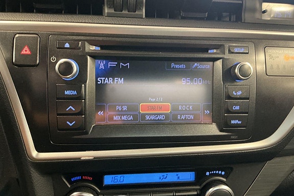 Toyota Auris 17 of 23