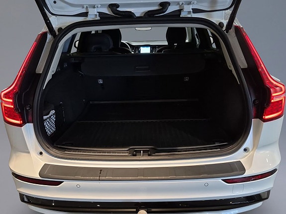 Volvo V60 9 of 13