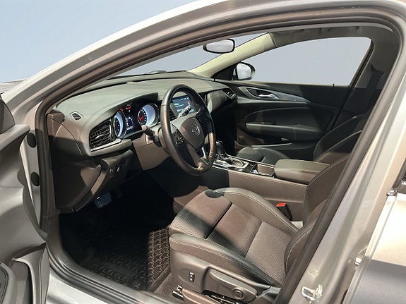 Opel Insignia 7 of 18