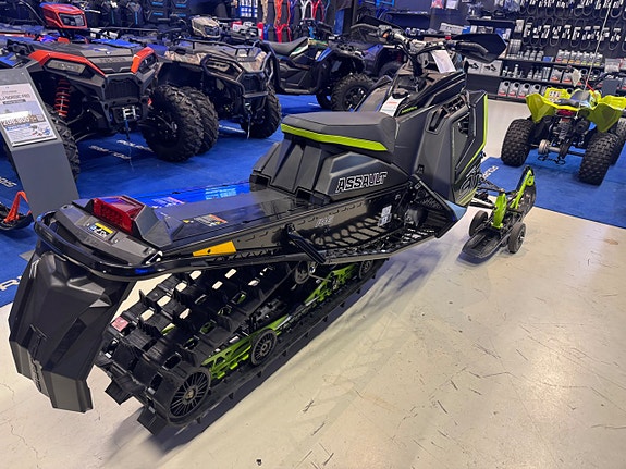 Polaris 9R ASSAULT 146 ESCAPE 7S - 26 *Demo 7 of 8