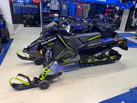 Polaris 9R ASSAULT 146 ESCAPE 7S - 26 *Demo 5 of 8
