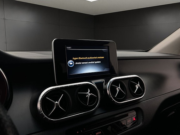 Mercedes-Benz X250 d 24 of 30
