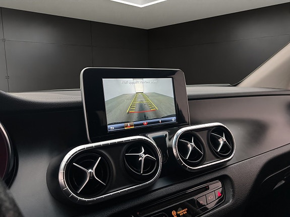 Mercedes-Benz X250 d 22 of 30