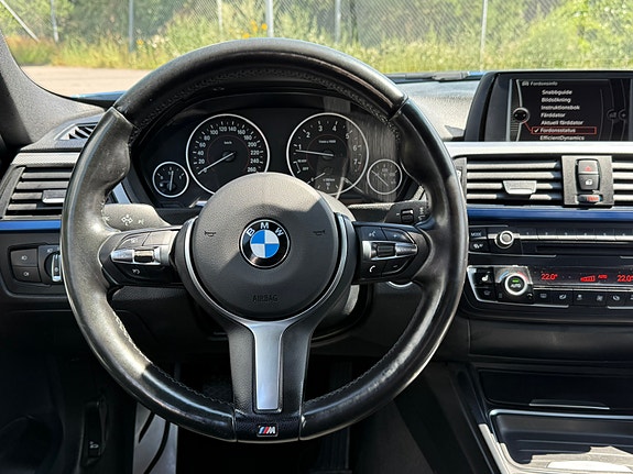 BMW 328i 9 of 14