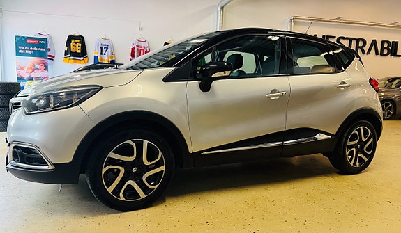 Renault Captur 3 of 18