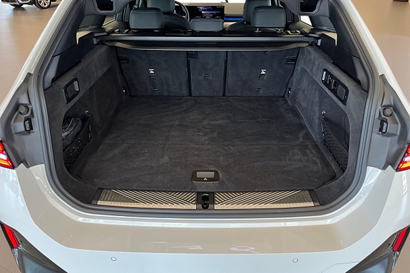 BMW 520d 10 of 19