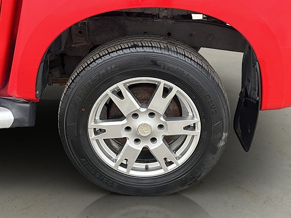 Isuzu D-max 30 of 30