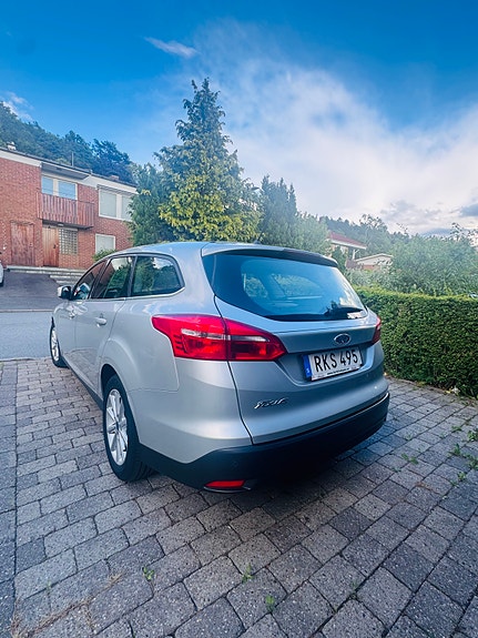 Ford Focus 4 of 9