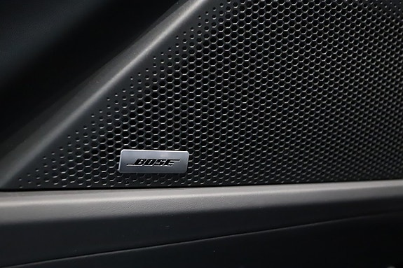 Porsche Cayenne Coupe 12 of 14