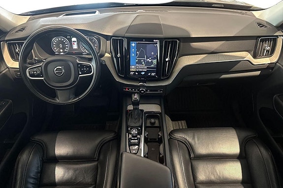 Volvo XC60 12 of 27